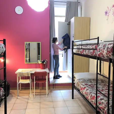 Freedom Traveller Hostel
