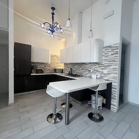 Хостел Freedom Traveller *